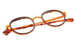 c121 orange