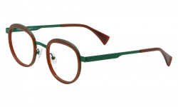 c121 vert